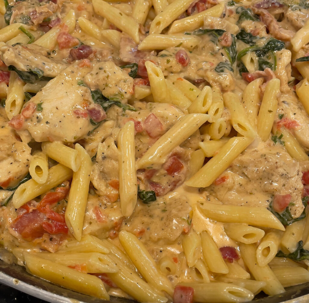 Creamy Chicken Penne Pasta Yinz Guys Cookin?